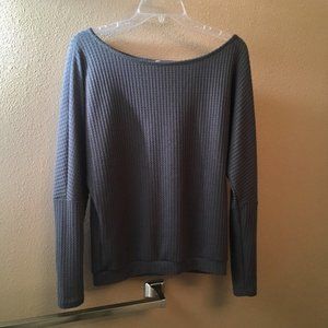 Comfy gray lightweight waffle knit long sleeve